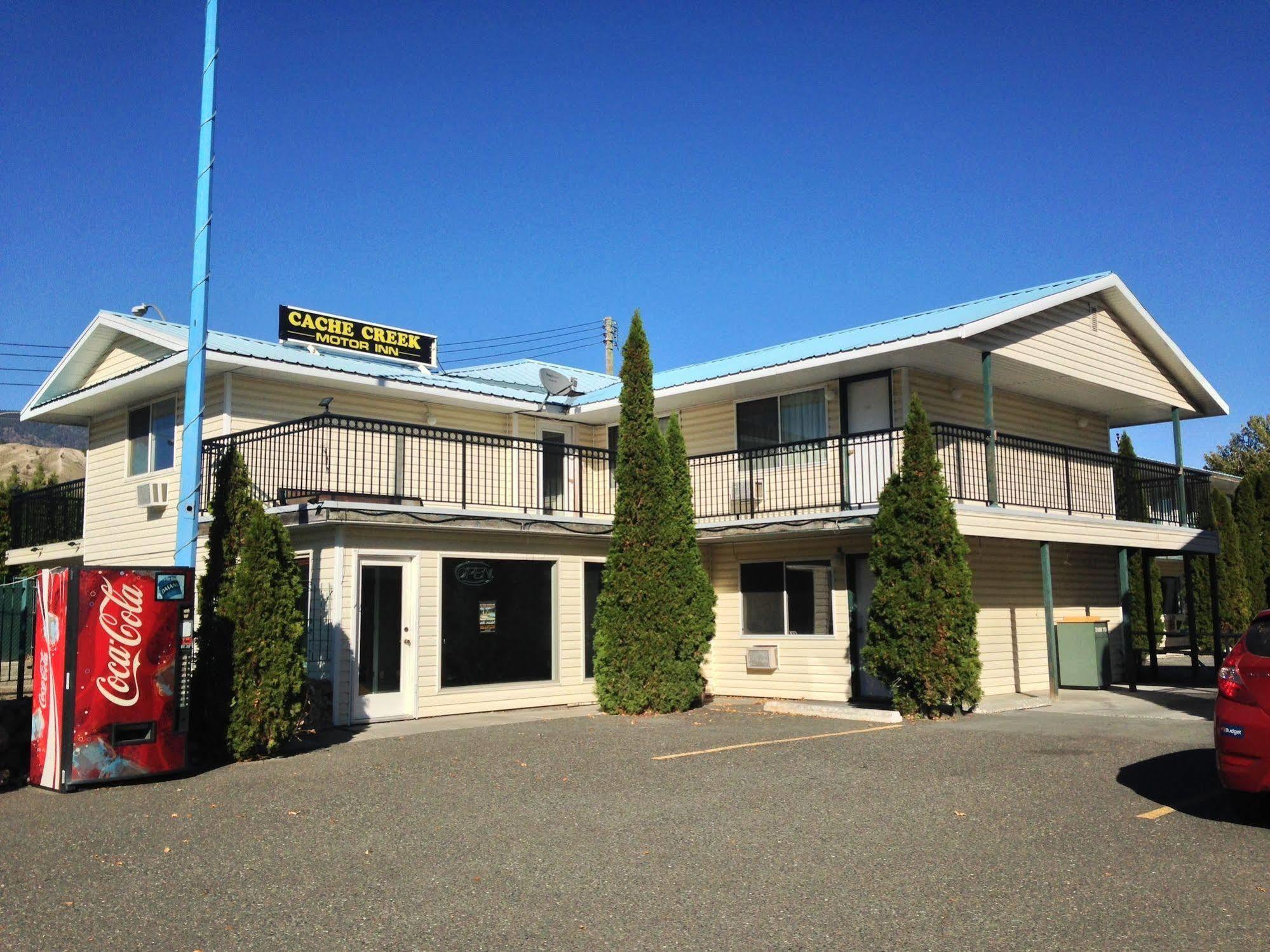 克里克卡什酒店 卡切溪 外观 照片